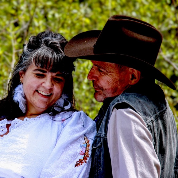 Meet your Posher, Marnie - Picture 1 of 10